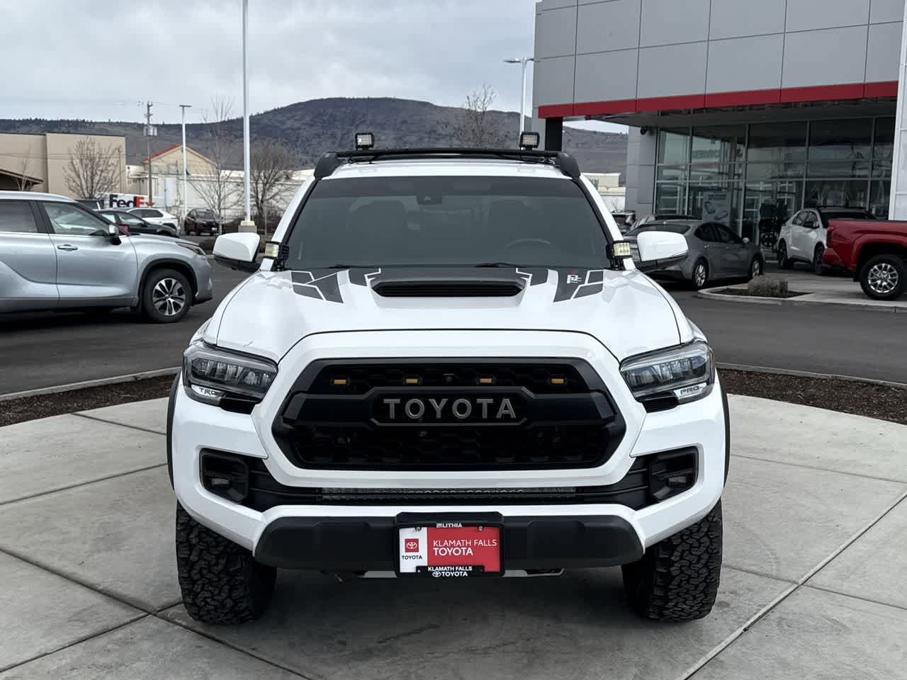 Thumbnail: 2020 Toyota Tacoma - 3