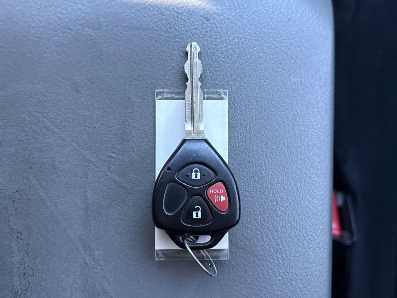 Thumbnail: 2012 Toyota 4Runner - 22