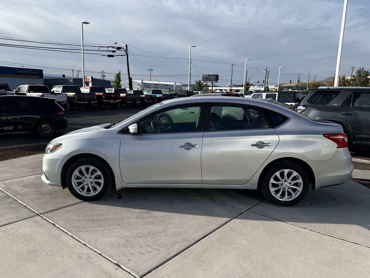 Thumbnail: 2019 Nissan Sentra - 2