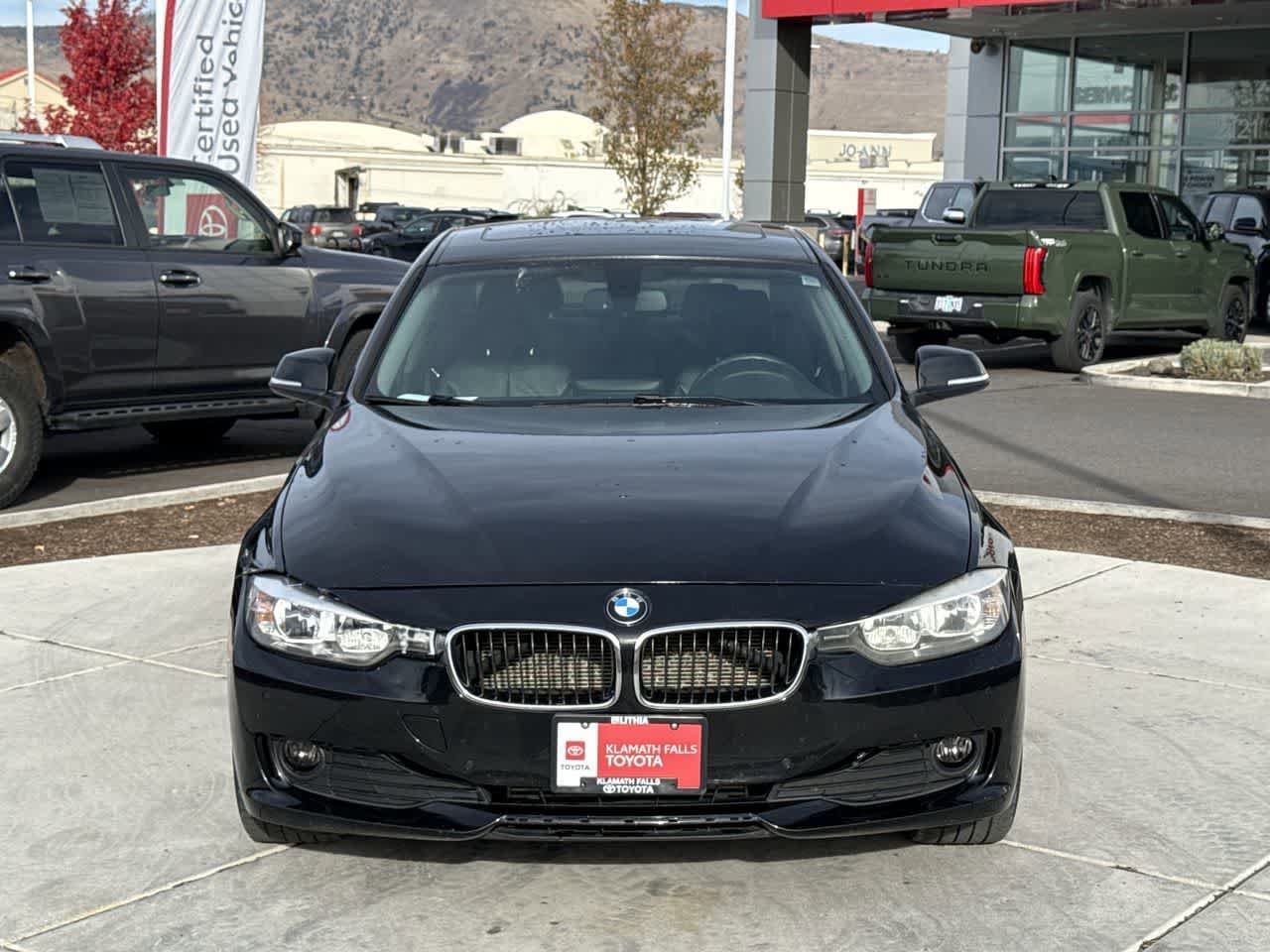 Thumbnail: 2014 BMW 3 Series - 3