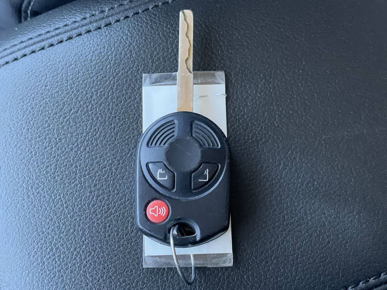 Thumbnail: 2015 Ford Escape - 23