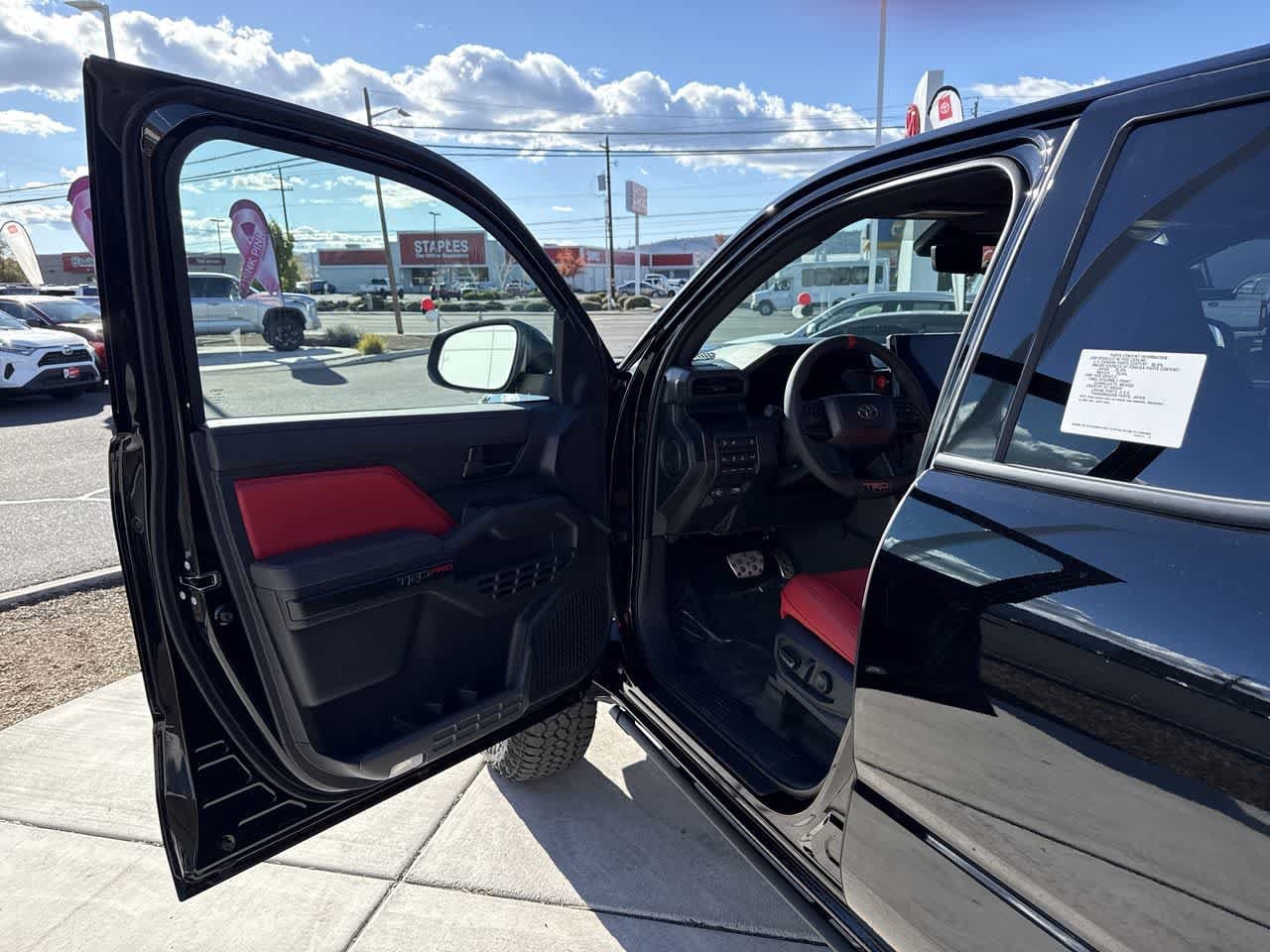 Thumbnail: 2025 Toyota Tacoma - 10