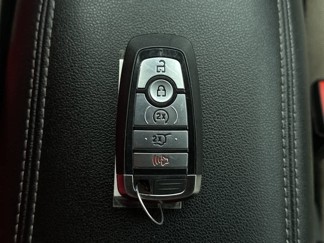 Thumbnail: 2022 Ford Escape - 23