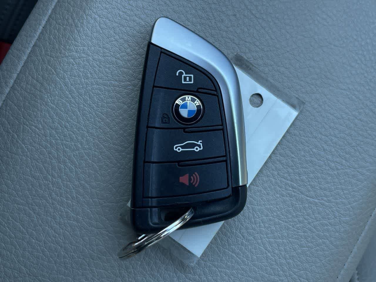 Thumbnail: 2021 BMW X1 - 23