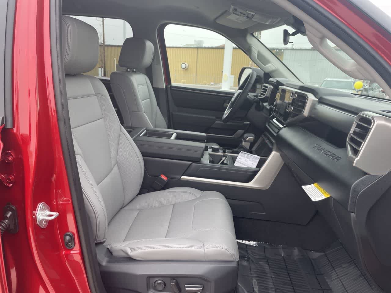 Thumbnail: 2023 Toyota Tundra - 16