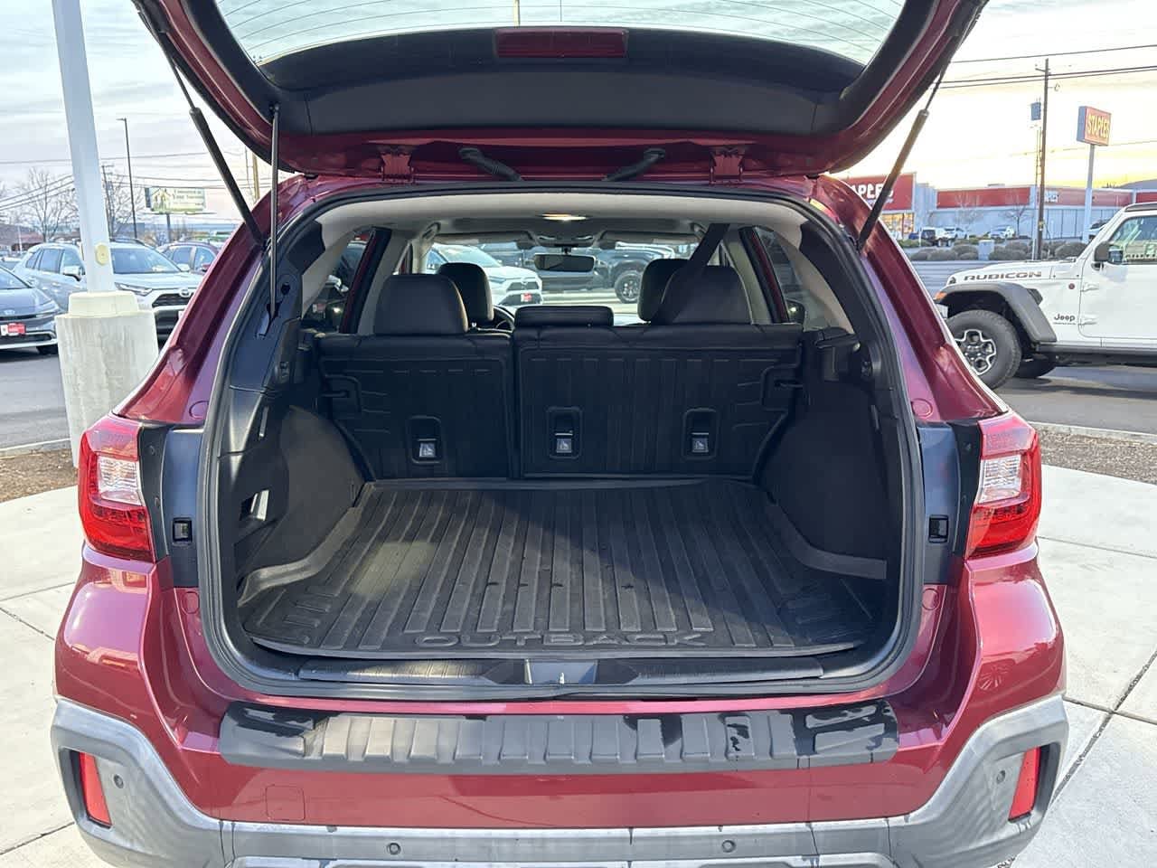 Thumbnail: 2018 Subaru Outback - 6