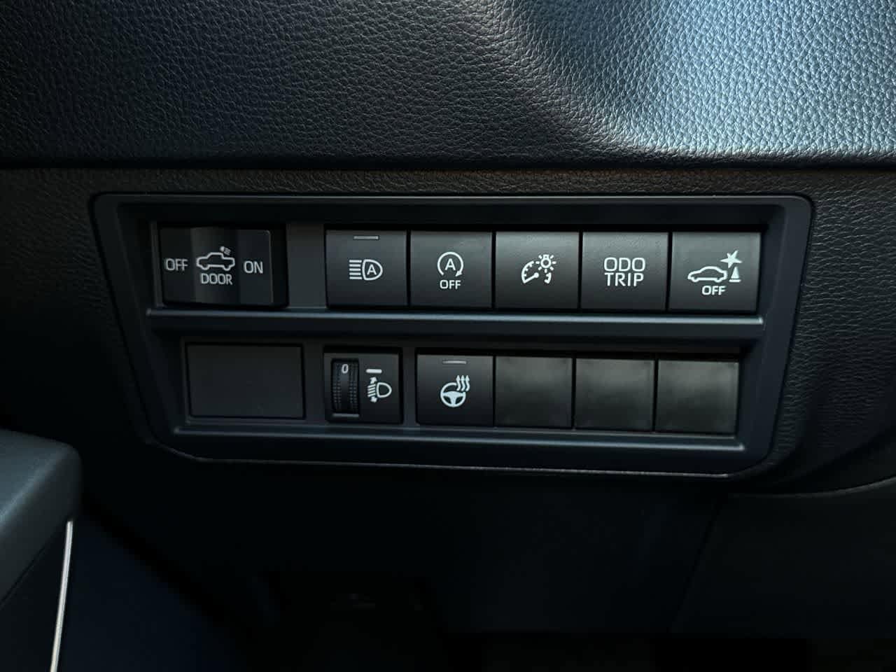 Thumbnail: 2026 Toyota Tundra - 21
