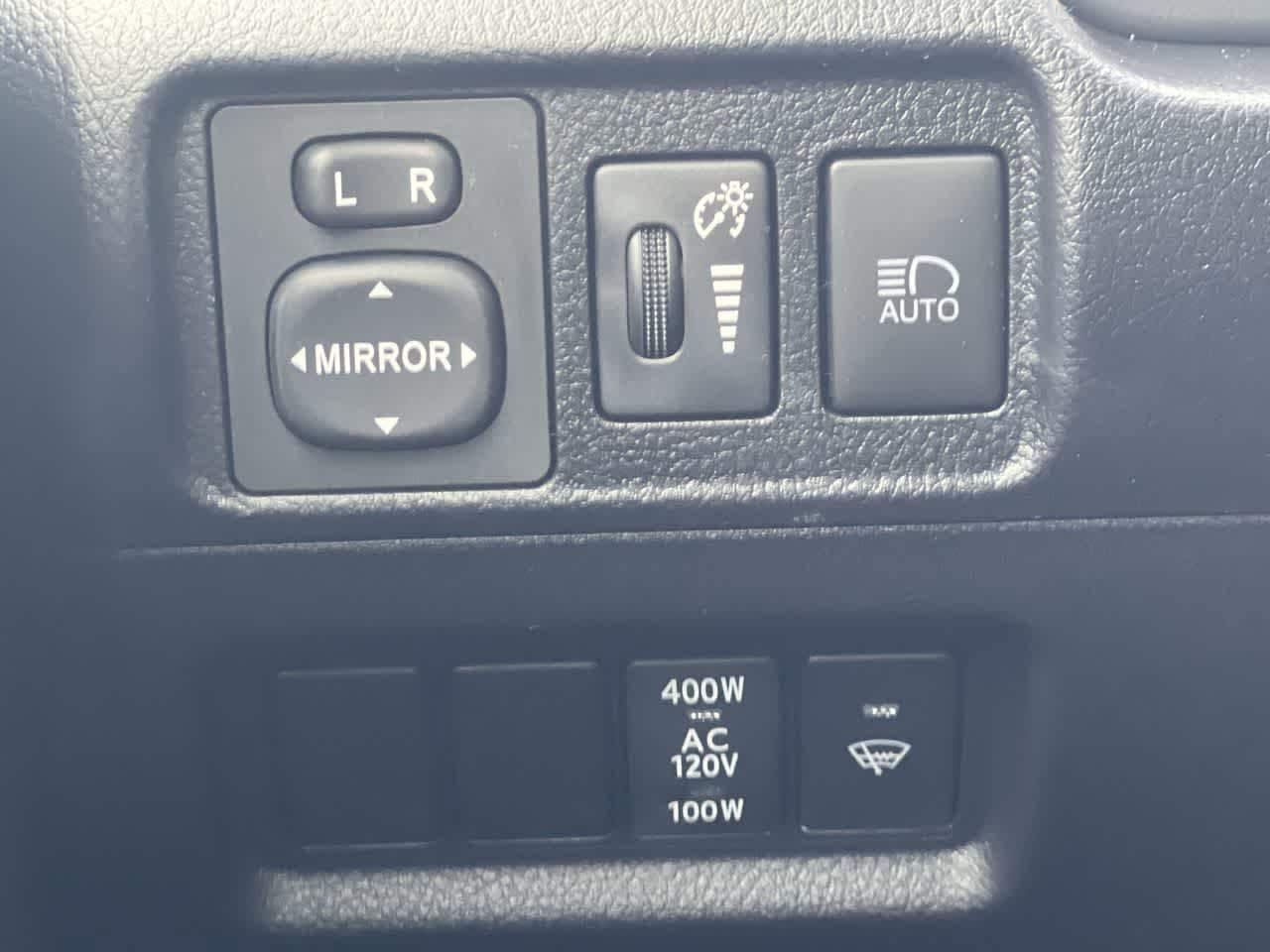 Thumbnail: 2023 Toyota 4Runner - 19