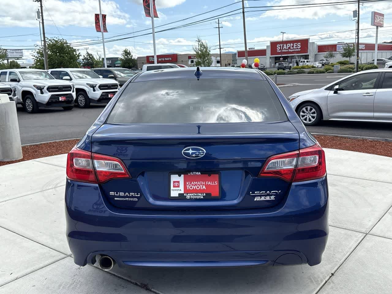 Thumbnail: 2017 Subaru Legacy - 4