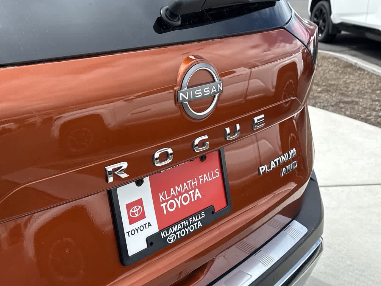 Thumbnail: 2023 Nissan Rogue - 9