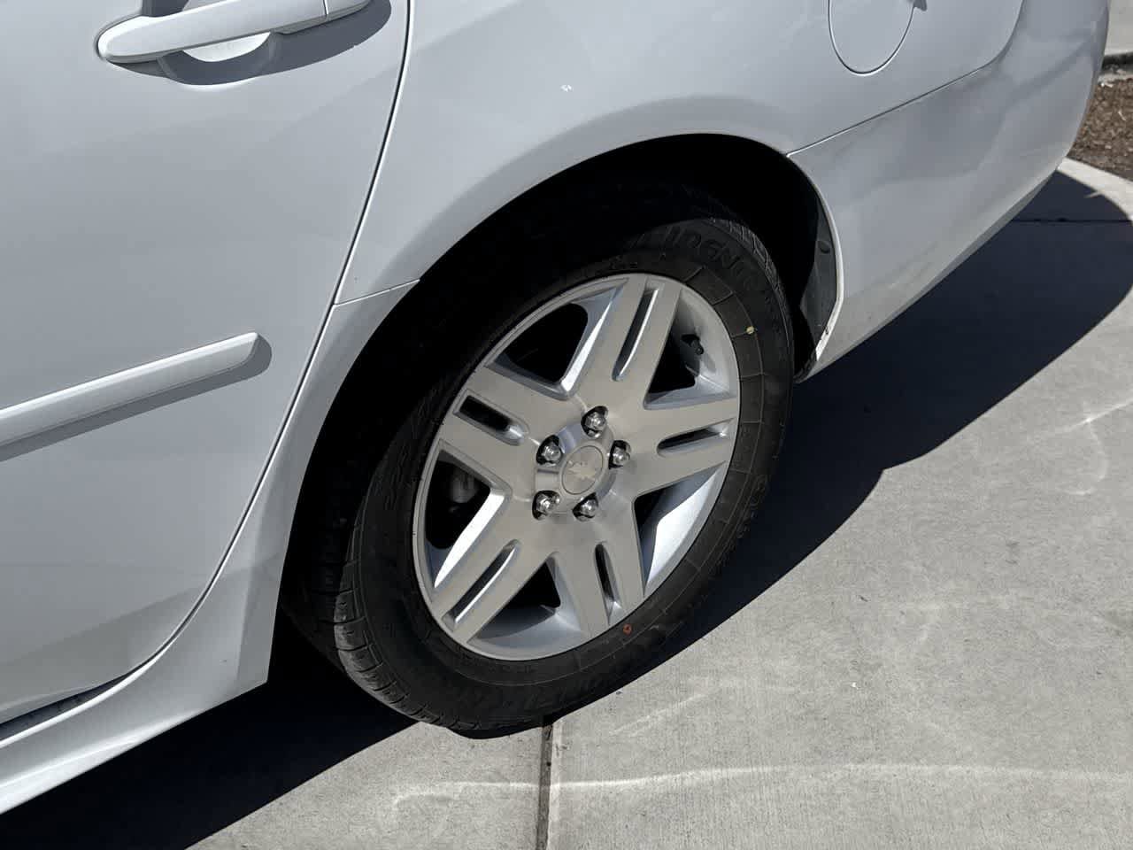 Thumbnail: 2015 Chevrolet Impala - 9