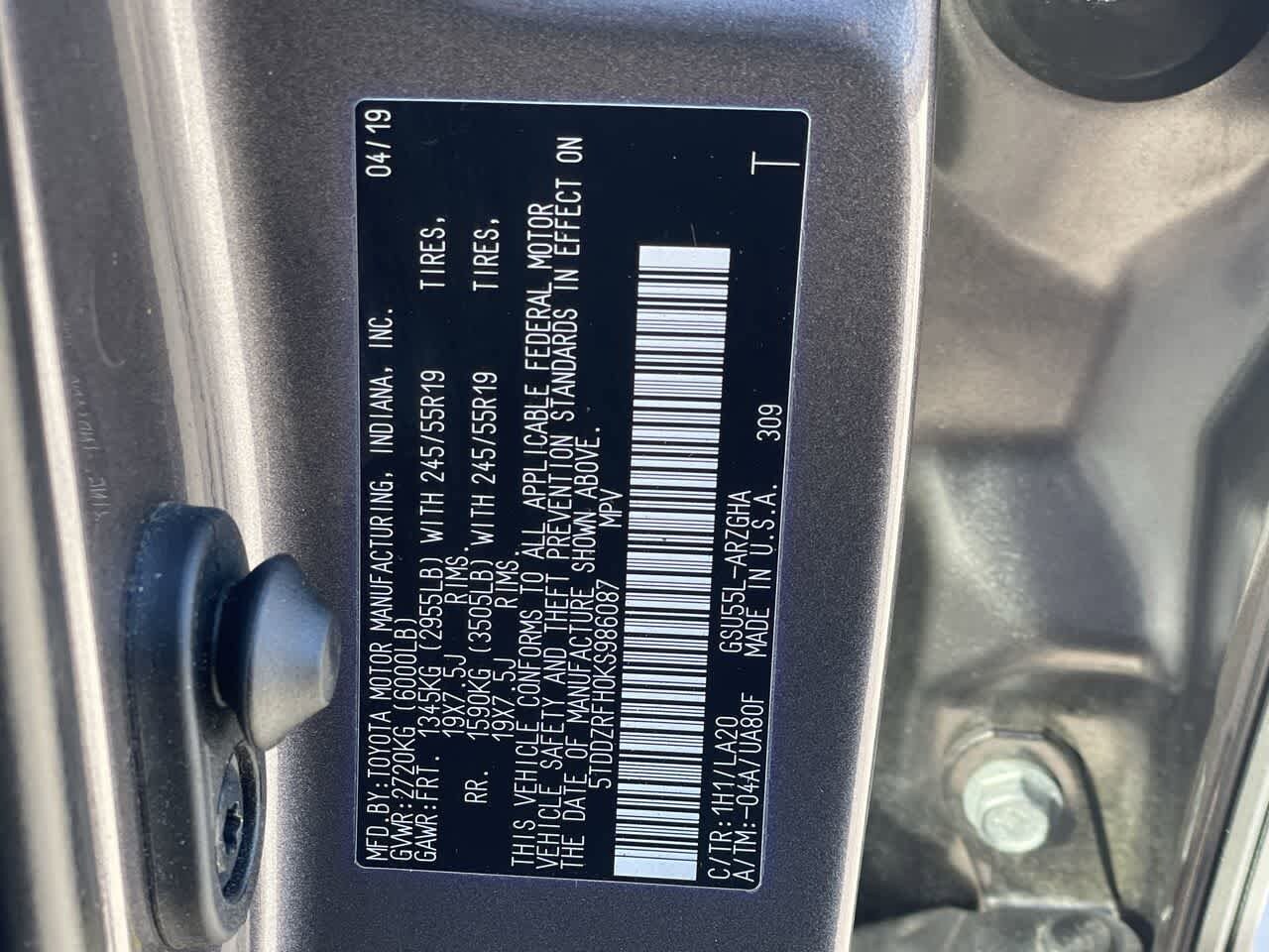 Thumbnail: 2019 Toyota Highlander - 27