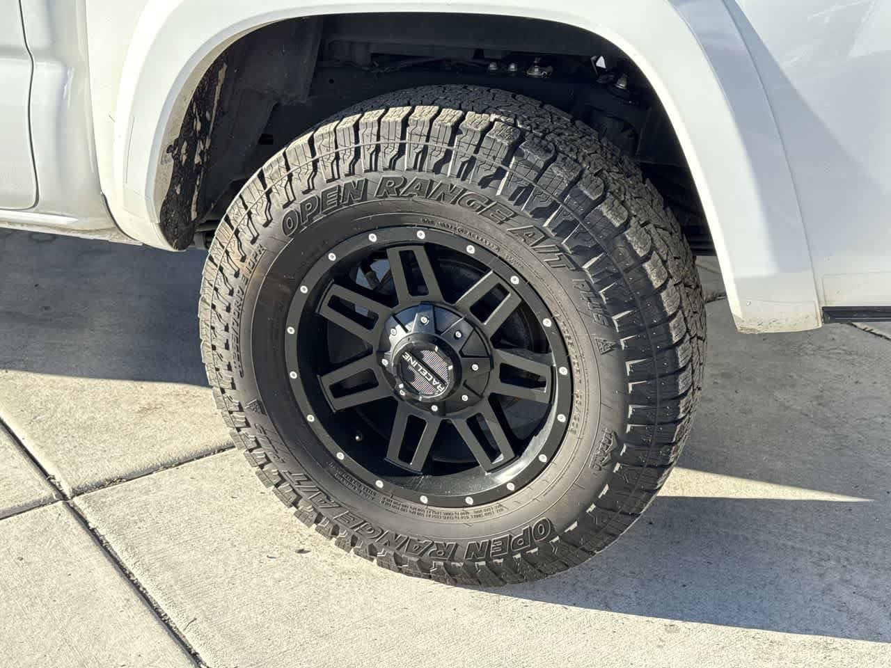 Thumbnail: 2023 Toyota Tacoma - 8