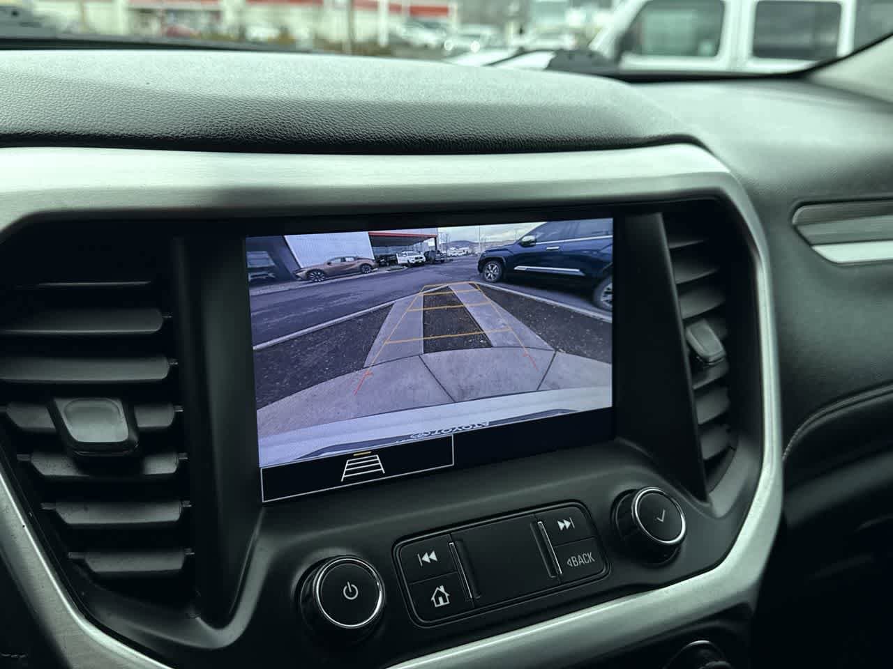 Thumbnail: 2020 GMC Acadia - 20