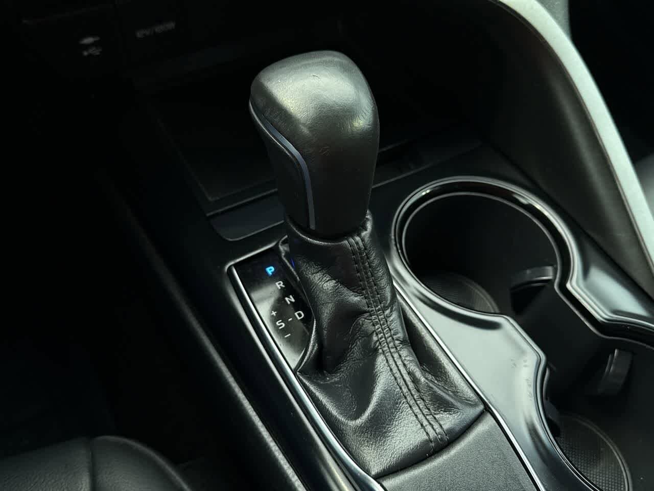 Thumbnail: 2019 Toyota Camry - 20