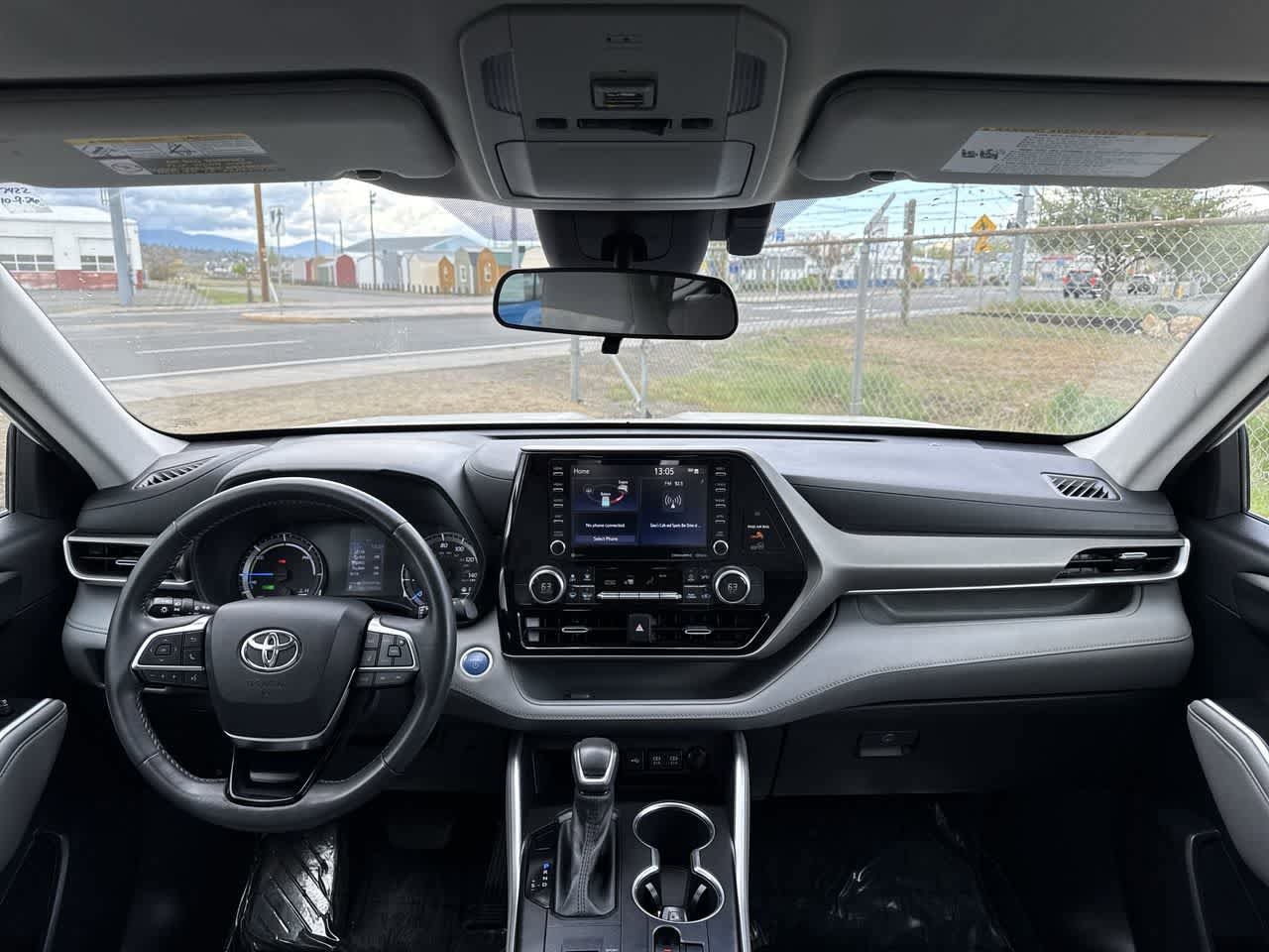 Thumbnail: 2021 Toyota Highlander - 16