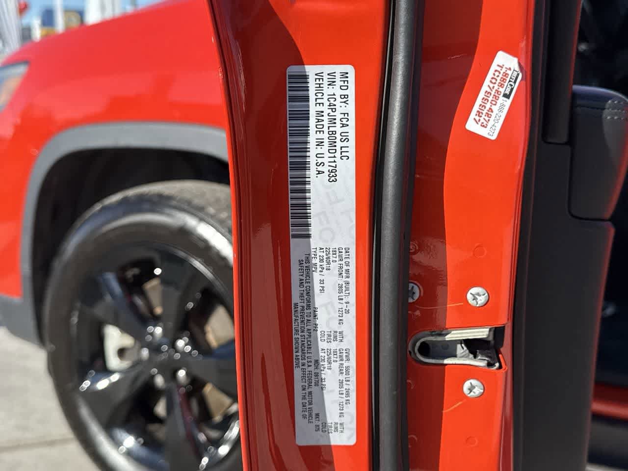 Thumbnail: 2021 Jeep Cherokee - 24