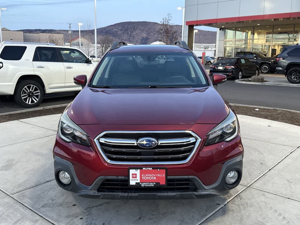 Used 2018 Subaru Outback 2.5i Limited SUV