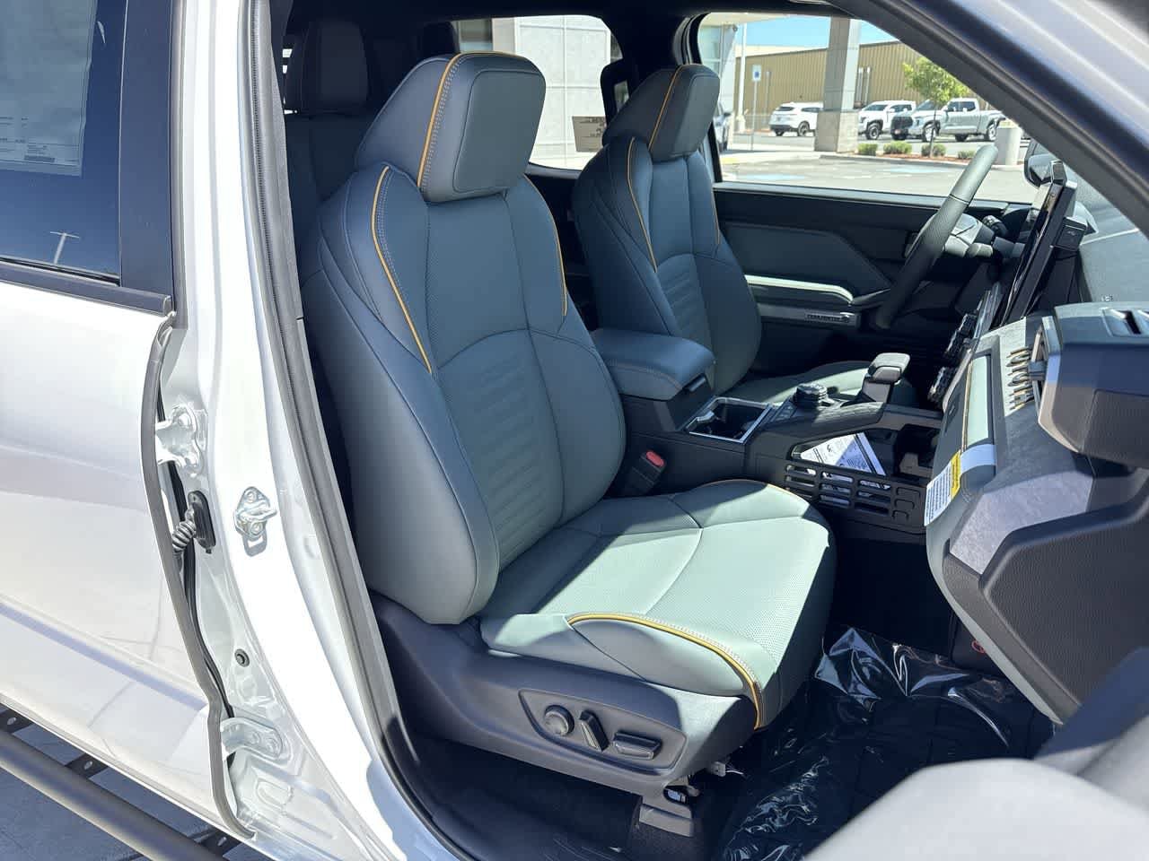 2026 Toyota Tacoma Trailhunter - Photo 14