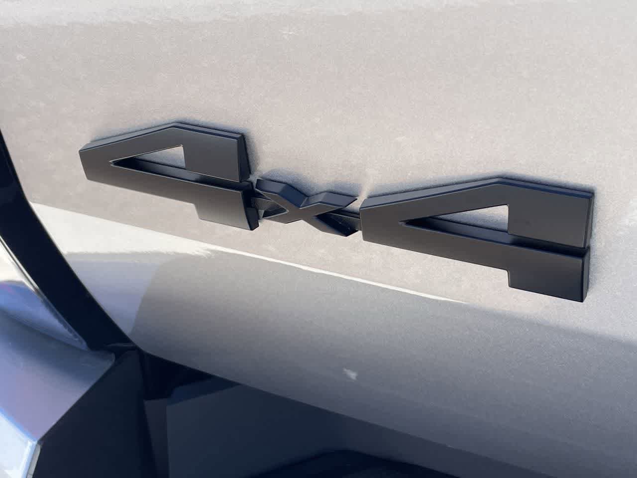 Thumbnail: 2024 Toyota Tundra - 9