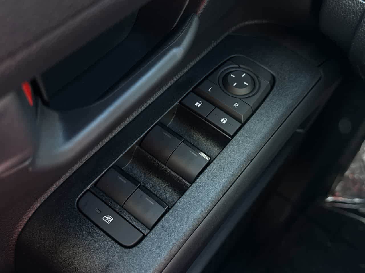 Thumbnail: 2025 Toyota 4Runner - 22