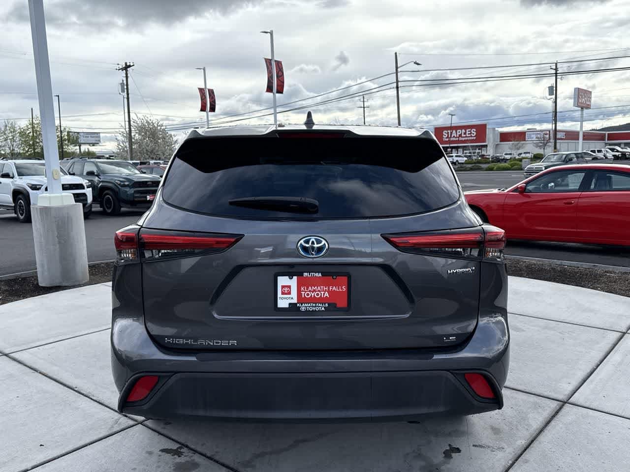 Thumbnail: 2021 Toyota Highlander - 4