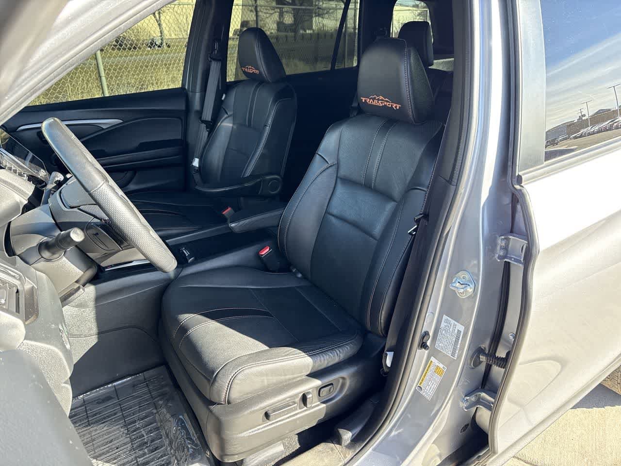 Thumbnail: 2022 Honda Passport - 11