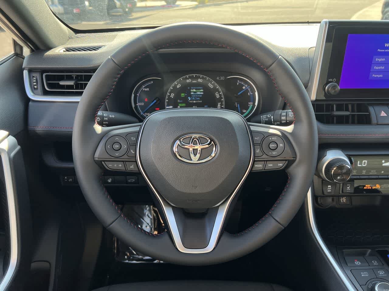 2024 Toyota RAV4 Prime SE 17