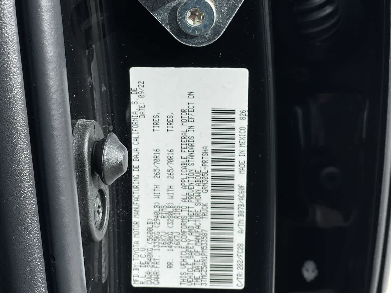 Thumbnail: 2023 Toyota Tacoma - 27