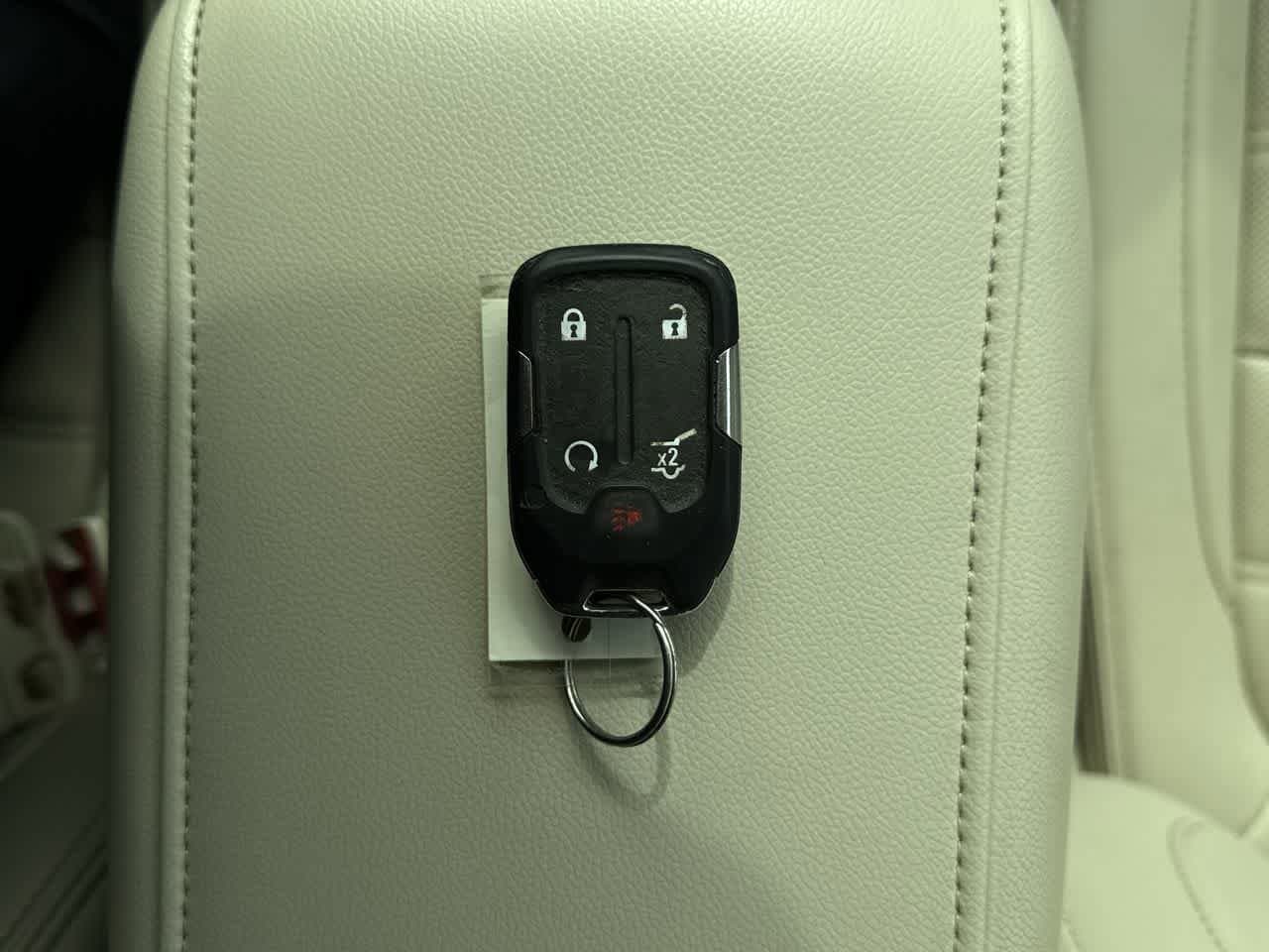 Thumbnail: 2022 GMC Acadia - 24