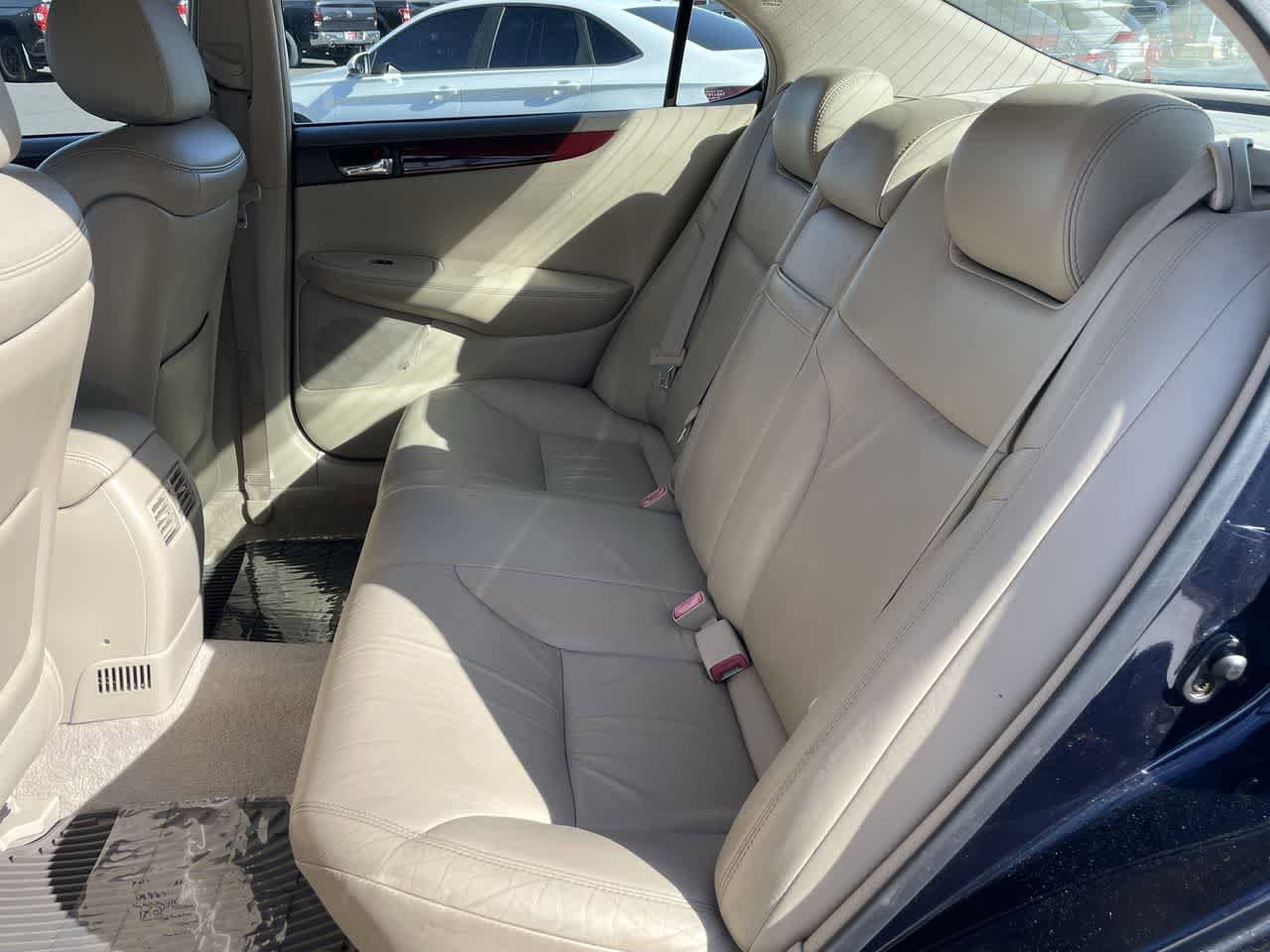 2004 Lexus ES 330 13