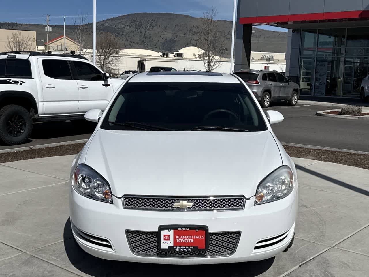 Thumbnail: 2015 Chevrolet Impala - 4