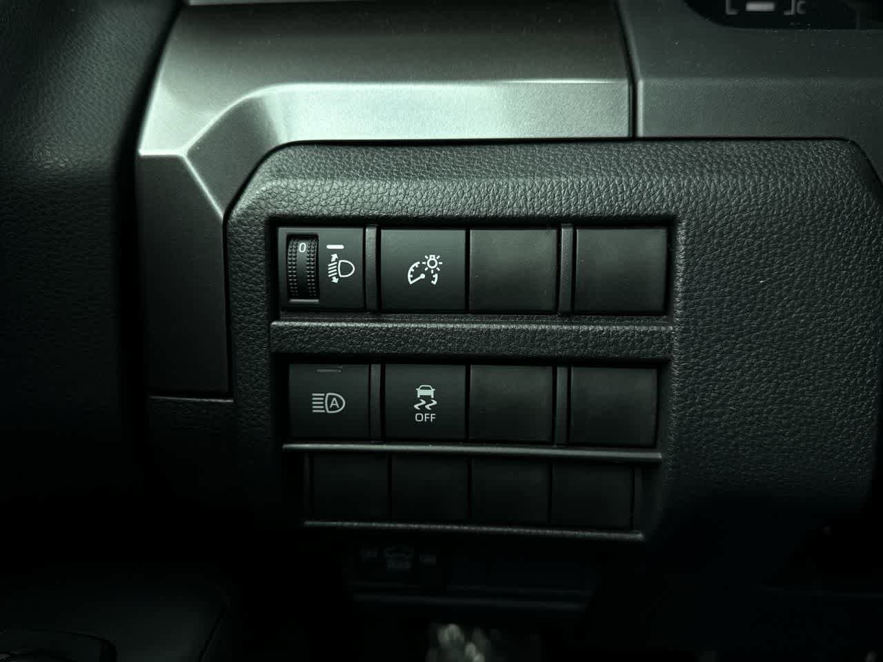 Thumbnail: 2025 Toyota Tacoma - 21