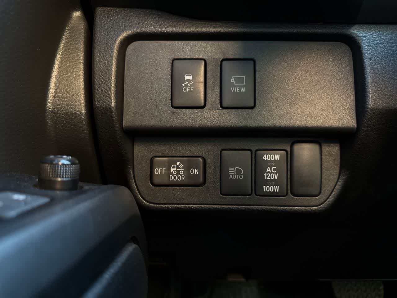 Thumbnail: 2023 Toyota Tacoma - 21