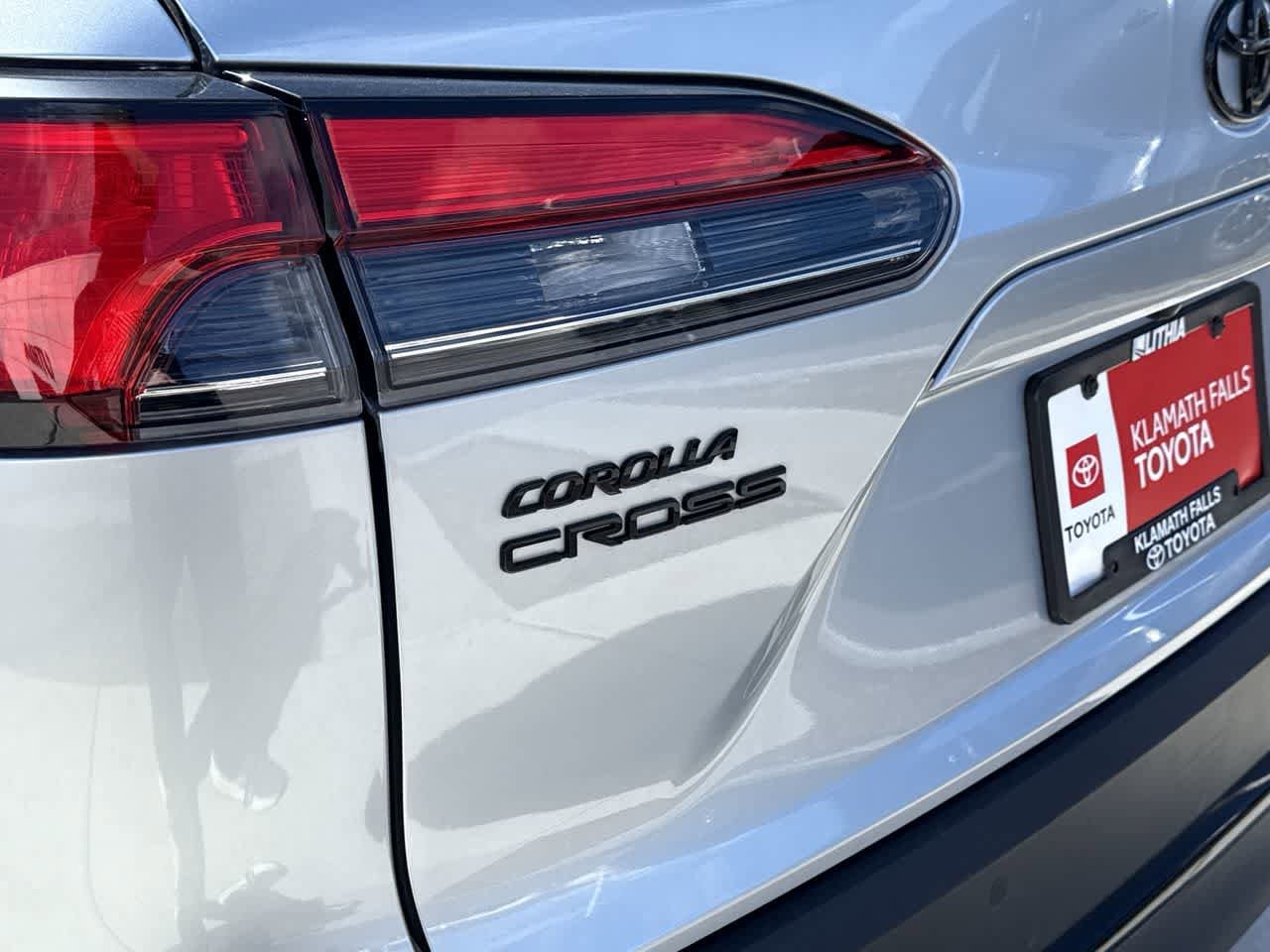Thumbnail: 2023 Toyota Corolla Cross - 9