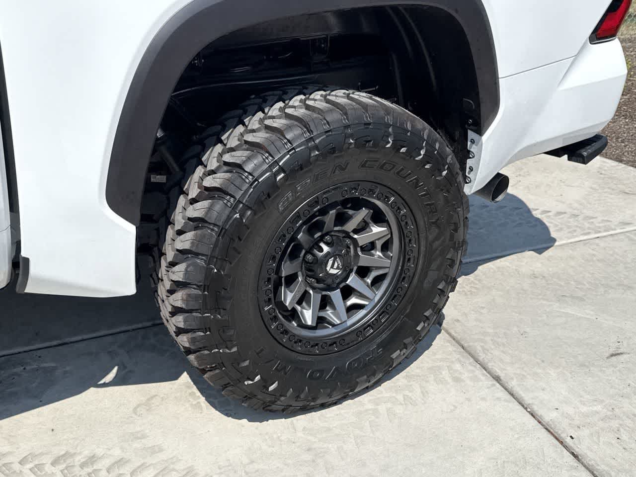 2026 Toyota Tundra SR5 - Photo 8