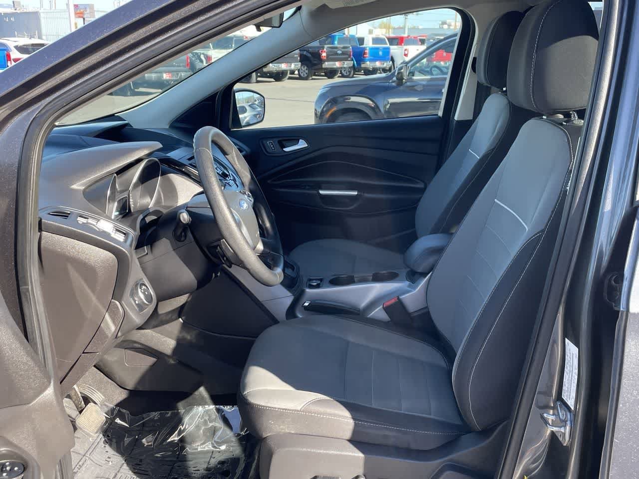 Thumbnail: 2015 Ford Escape - 12