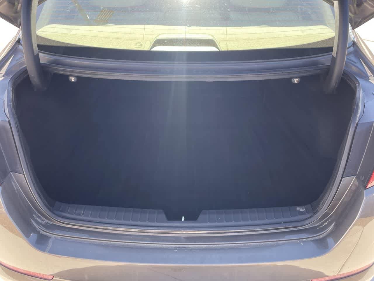 Thumbnail: 2012 Kia Optima - 6
