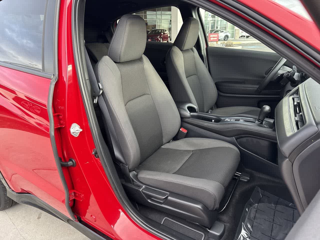 Thumbnail: 2022 Honda HR-V - 14