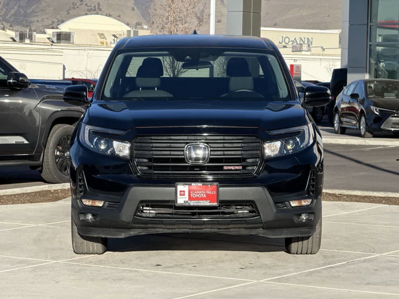 Thumbnail: 2023 Honda Ridgeline - 3
