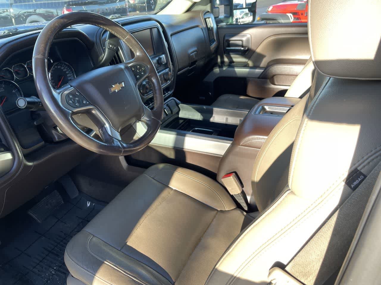 Thumbnail: 2015 Chevrolet Silverado 2500 - 8