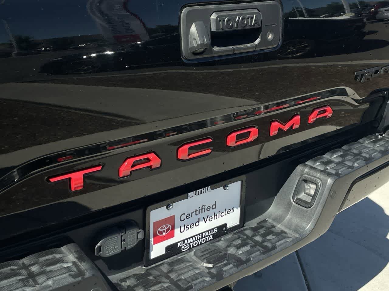 Thumbnail: 2020 Toyota Tacoma - 9