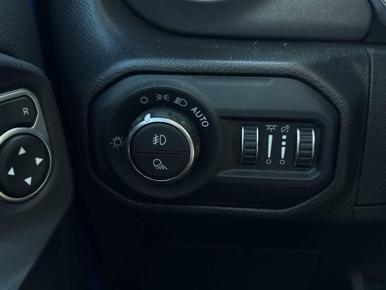 2022 Jeep Gladiator Mojave - Photo 19