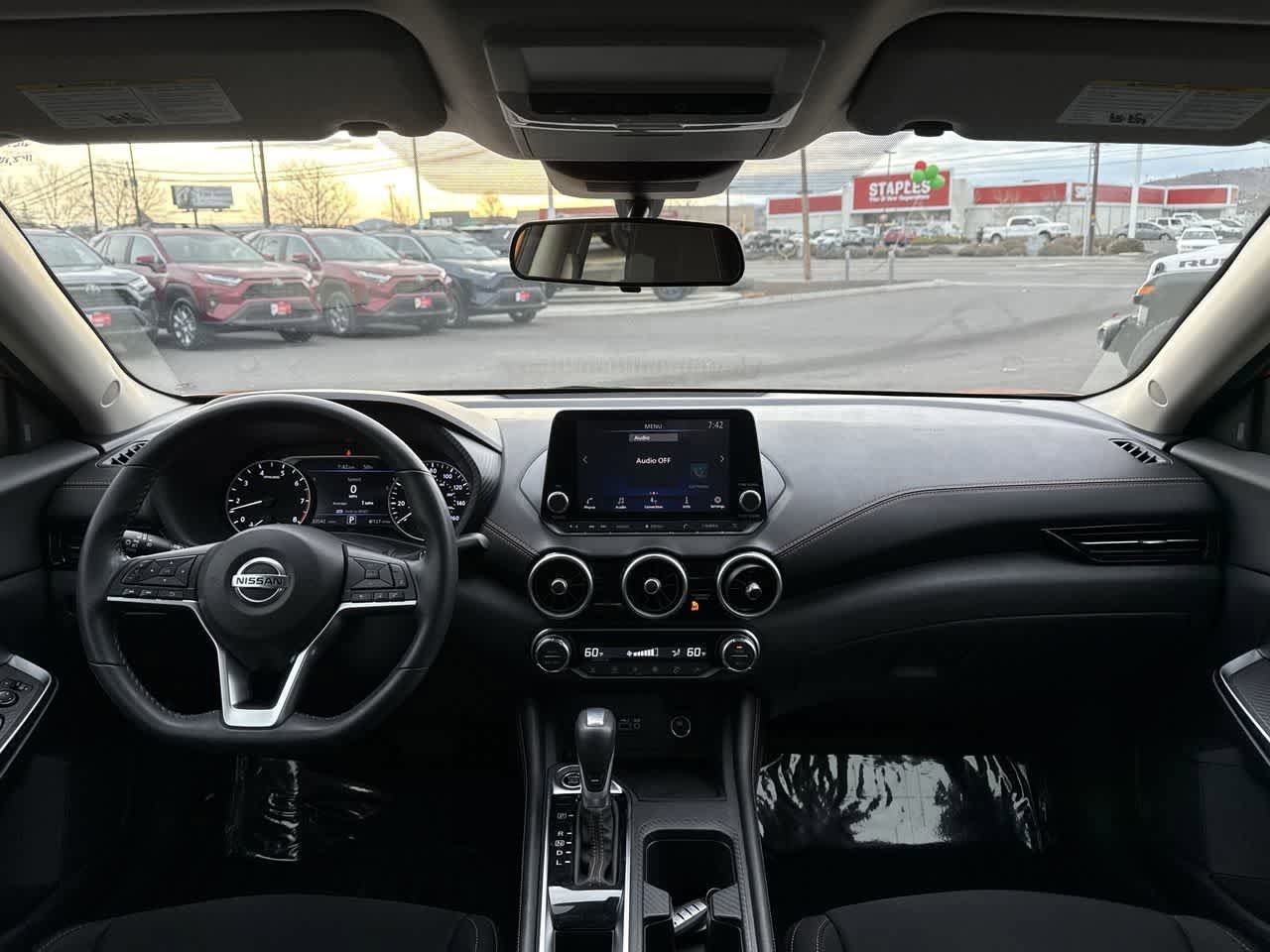 Thumbnail: 2021 Nissan Sentra - 15