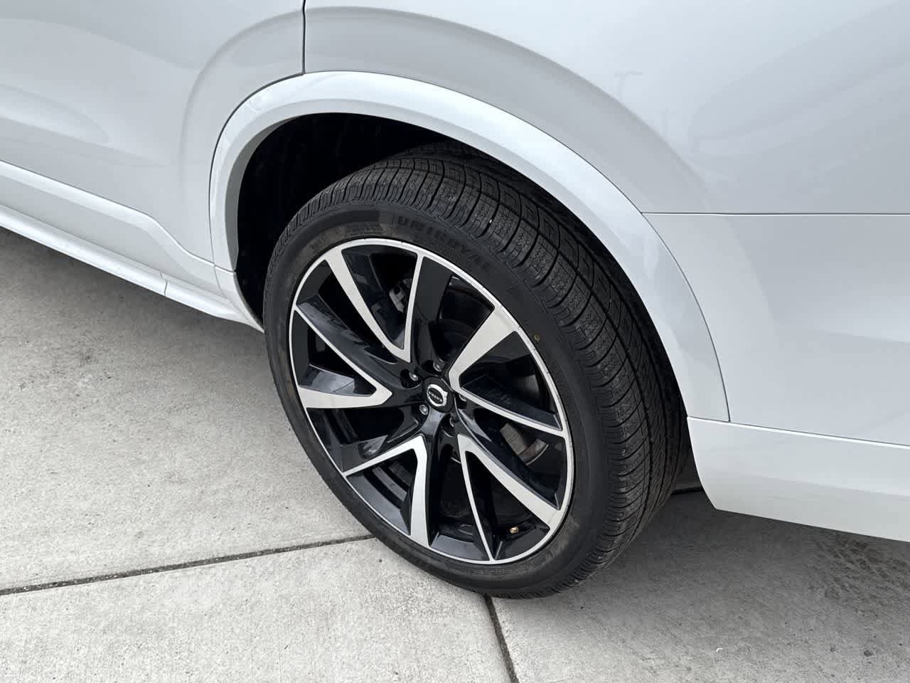 Thumbnail: 2022 Volvo XC90 - 8