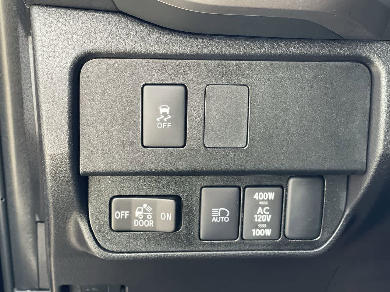 Thumbnail: 2023 Toyota Tacoma - 24