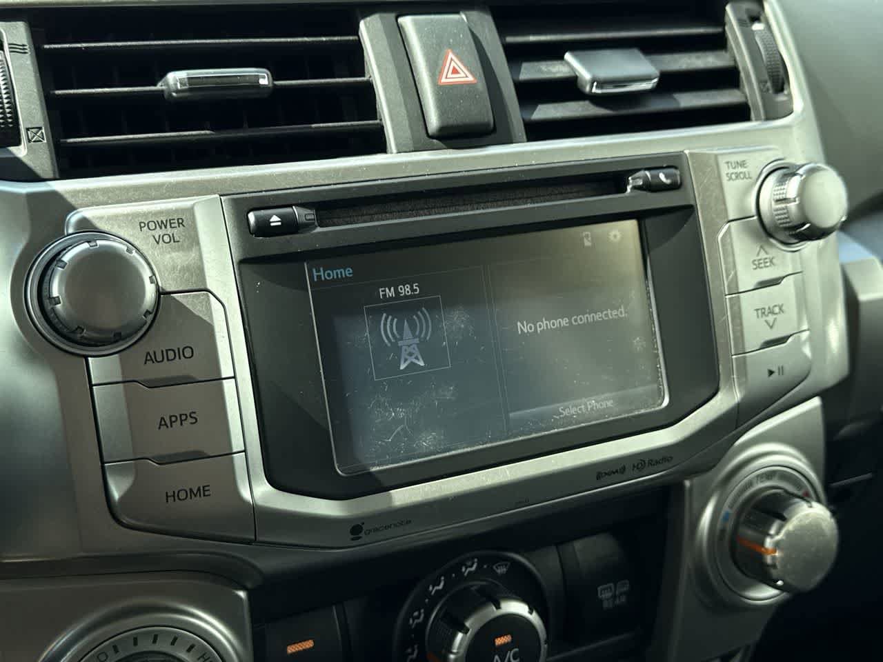 Thumbnail: 2018 Toyota 4Runner - 18