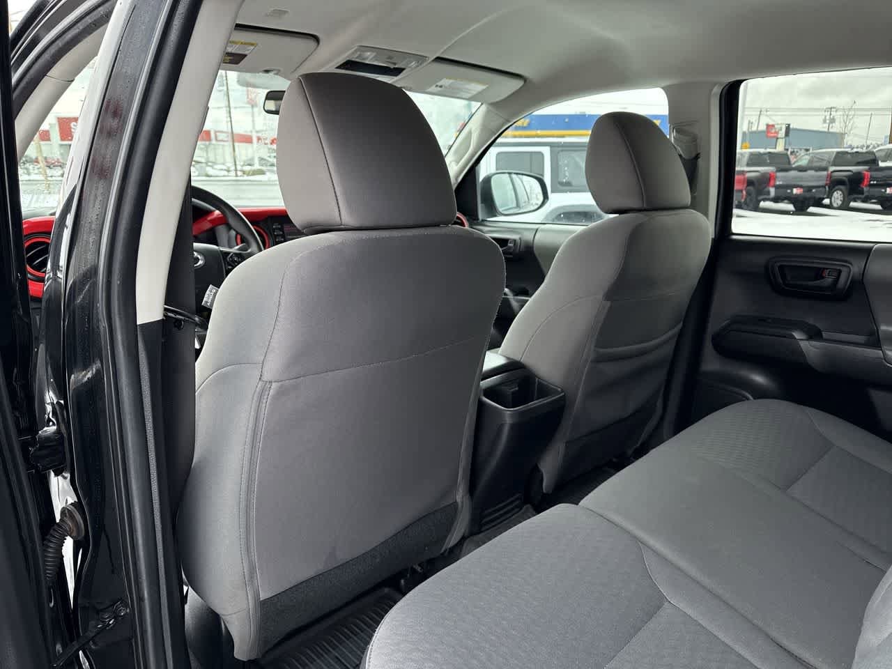 Thumbnail: 2022 Toyota Tacoma - 13