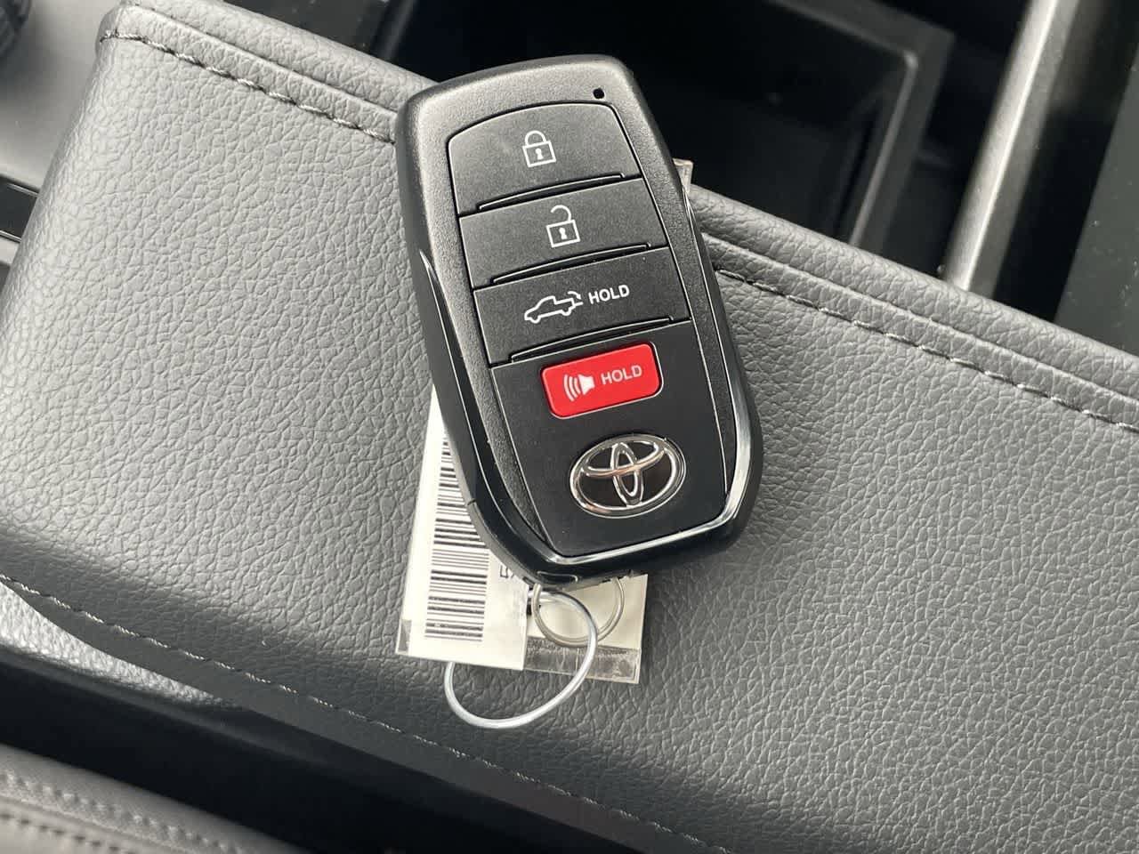 Thumbnail: 2023 Toyota Tundra - 26