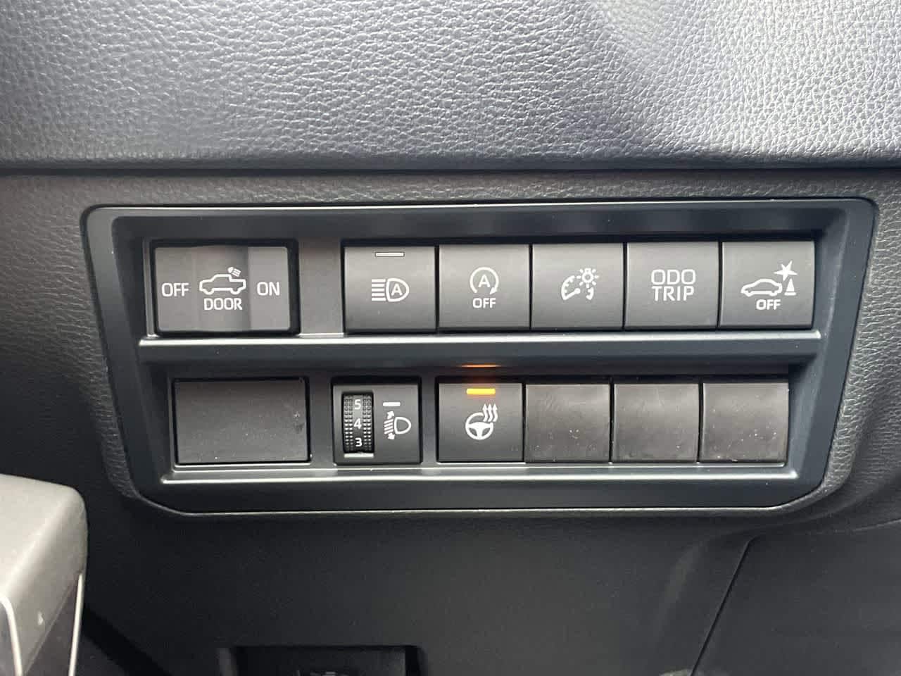 Thumbnail: 2023 Toyota Tundra - 24